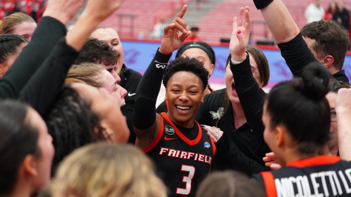 No. 25 Fairfield’s Women Extends AP Poll Stay, Closes Regular Season with Perfect&nbsp;Record